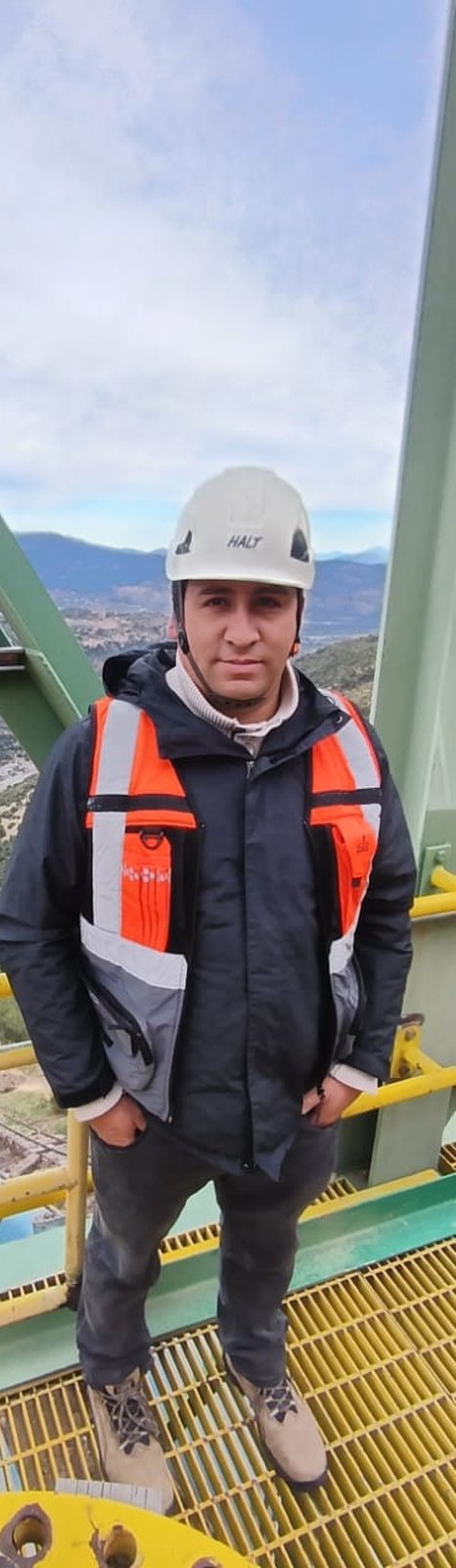Francisco Godoy, de RF Solutions, en terreno